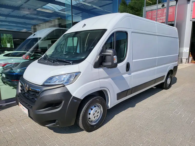 Opel Movano