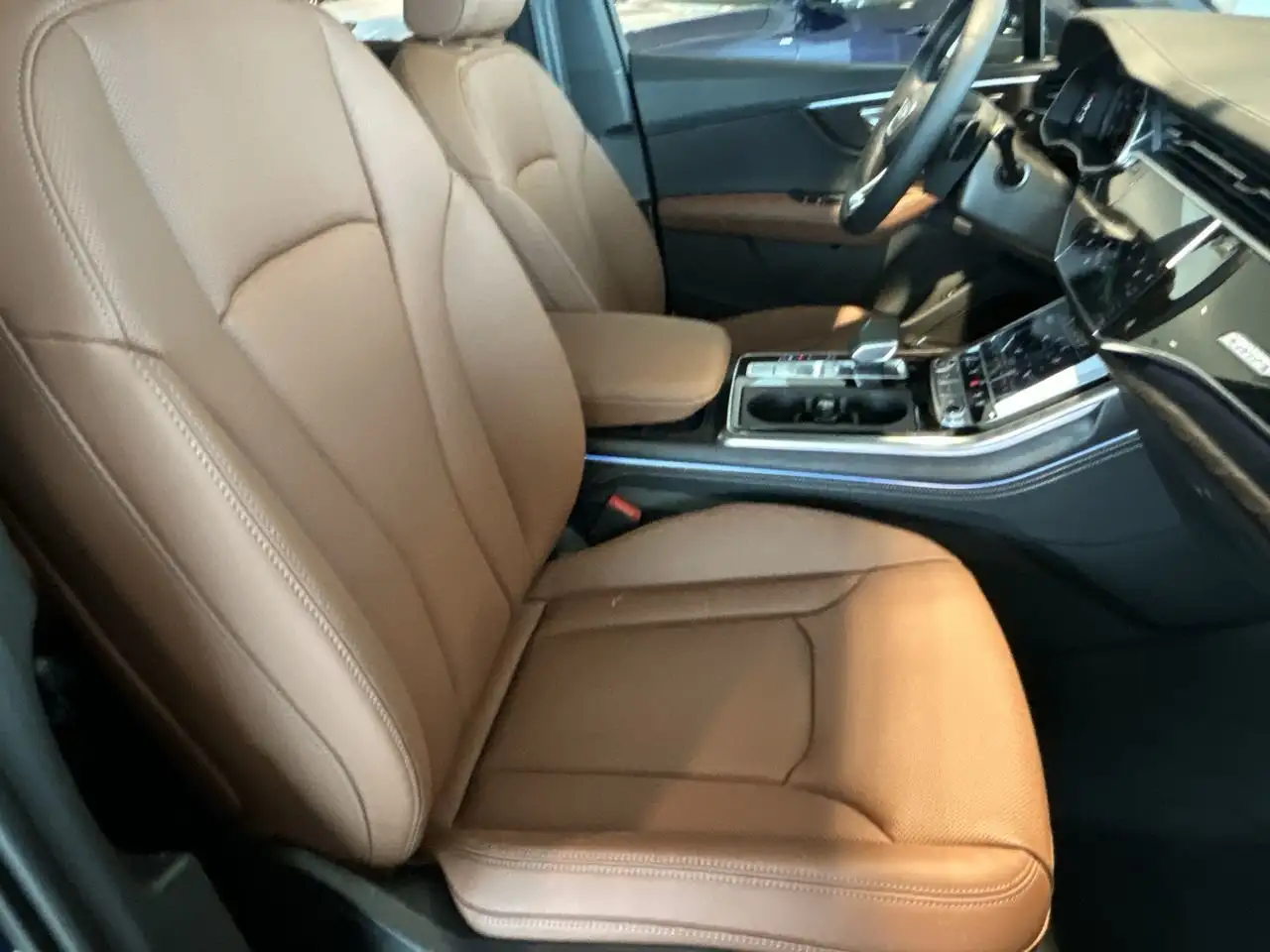 Audi Q7 снимка Audi Q7