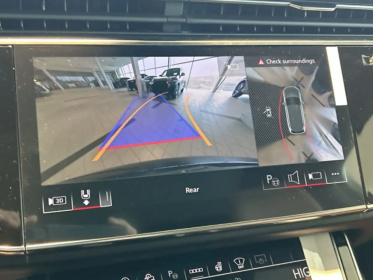 Audi Q7 снимка Audi Q7