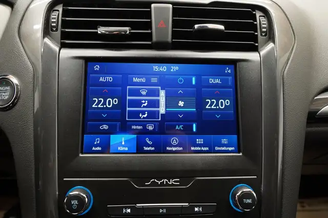 Ford Mondeo view 27