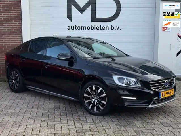Volvo S60 2.0 T4 Polar+ Dynamic -Dealer onderhouden-Trekhaak