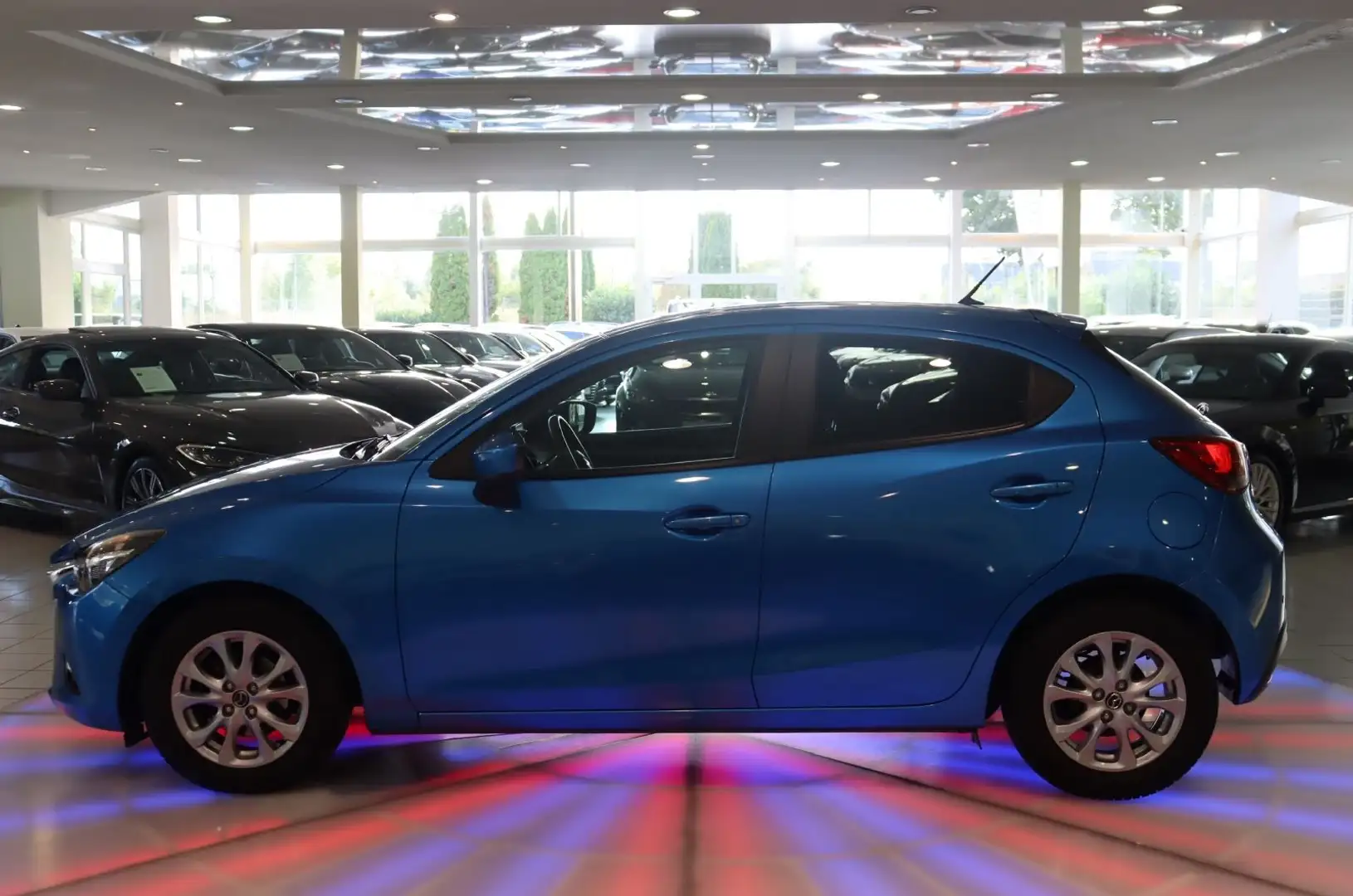 Mazda 2 Lim. Exclusive-Line*NAVI*PDC*TEMPOMAT*ALU* Blau - 2