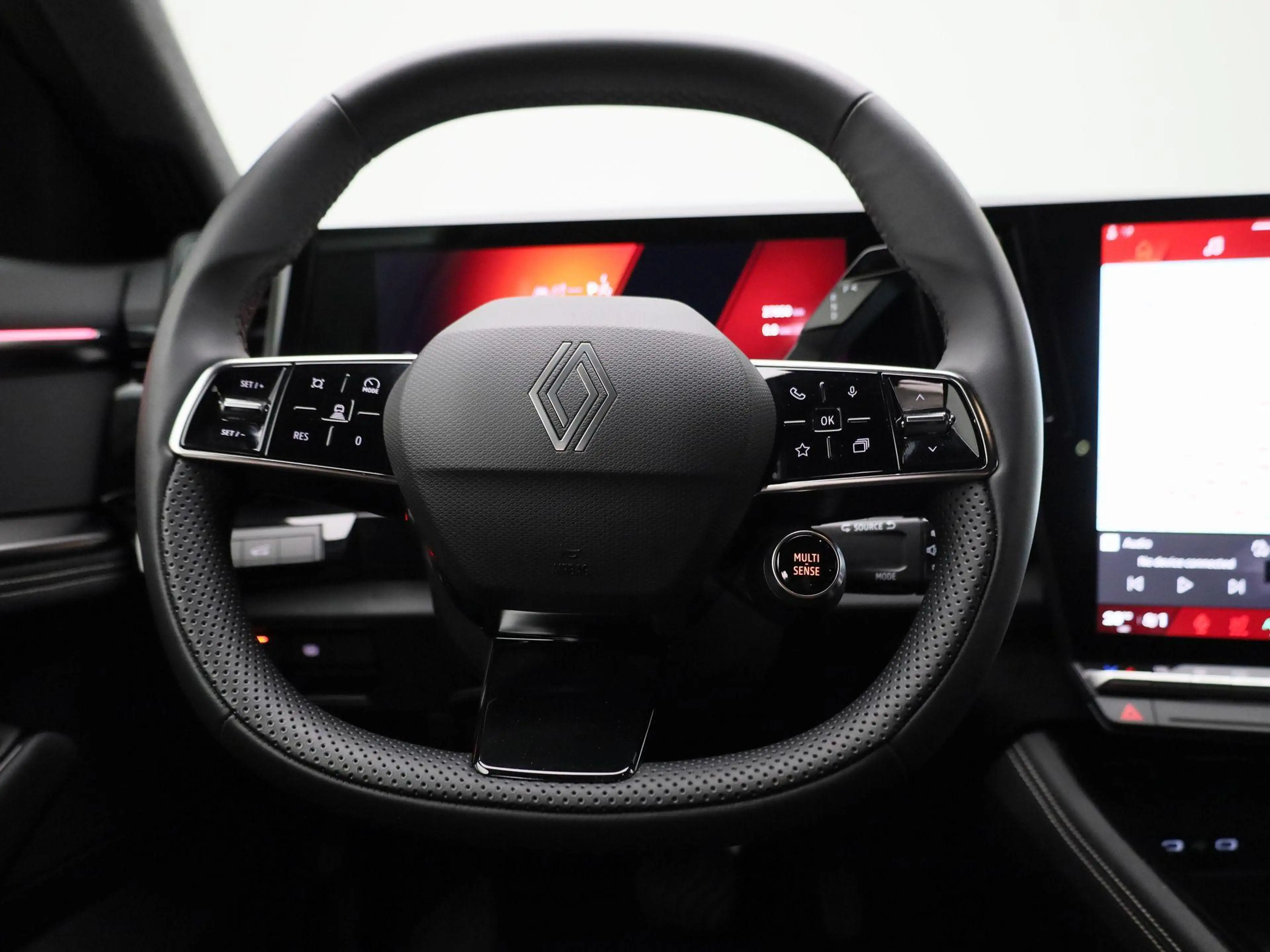Renault Espace E-Tech full hybrid 200 iconic 7p. | Trekhaak | Ada — photo 7