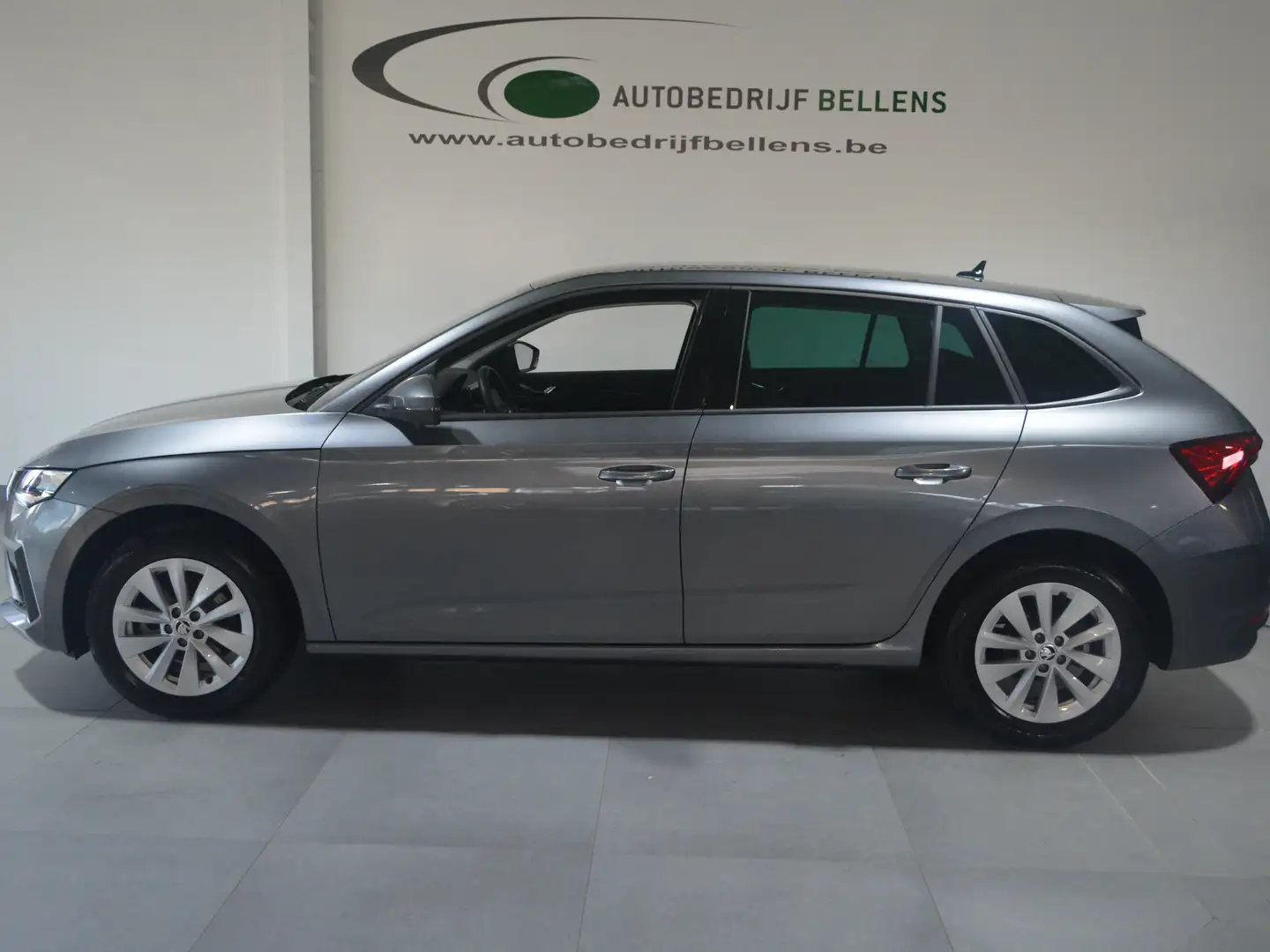 Skoda Scala Scala 1.0 TSI DSG / ADAPTVE CRUIS. / NAVI + CAMERA Grijs - 1