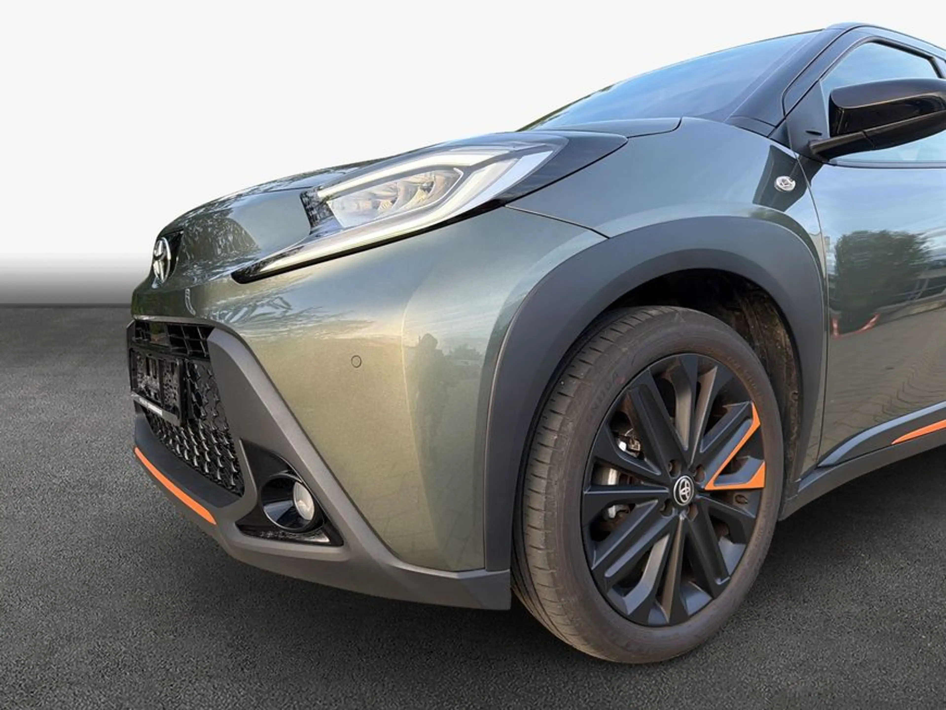 Toyota Aygo X X Limited — photo 6