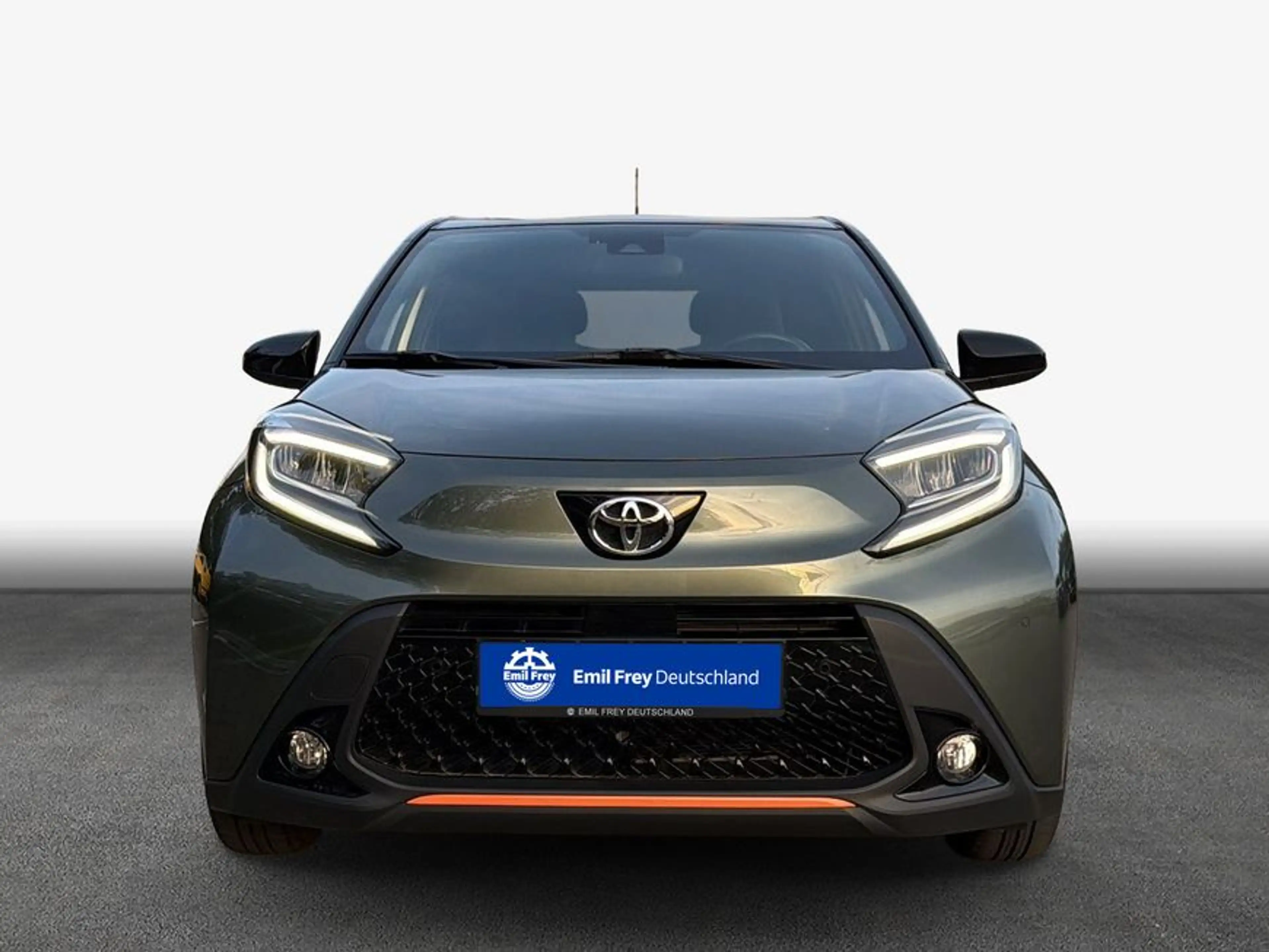 Toyota Aygo X X Limited — photo 3