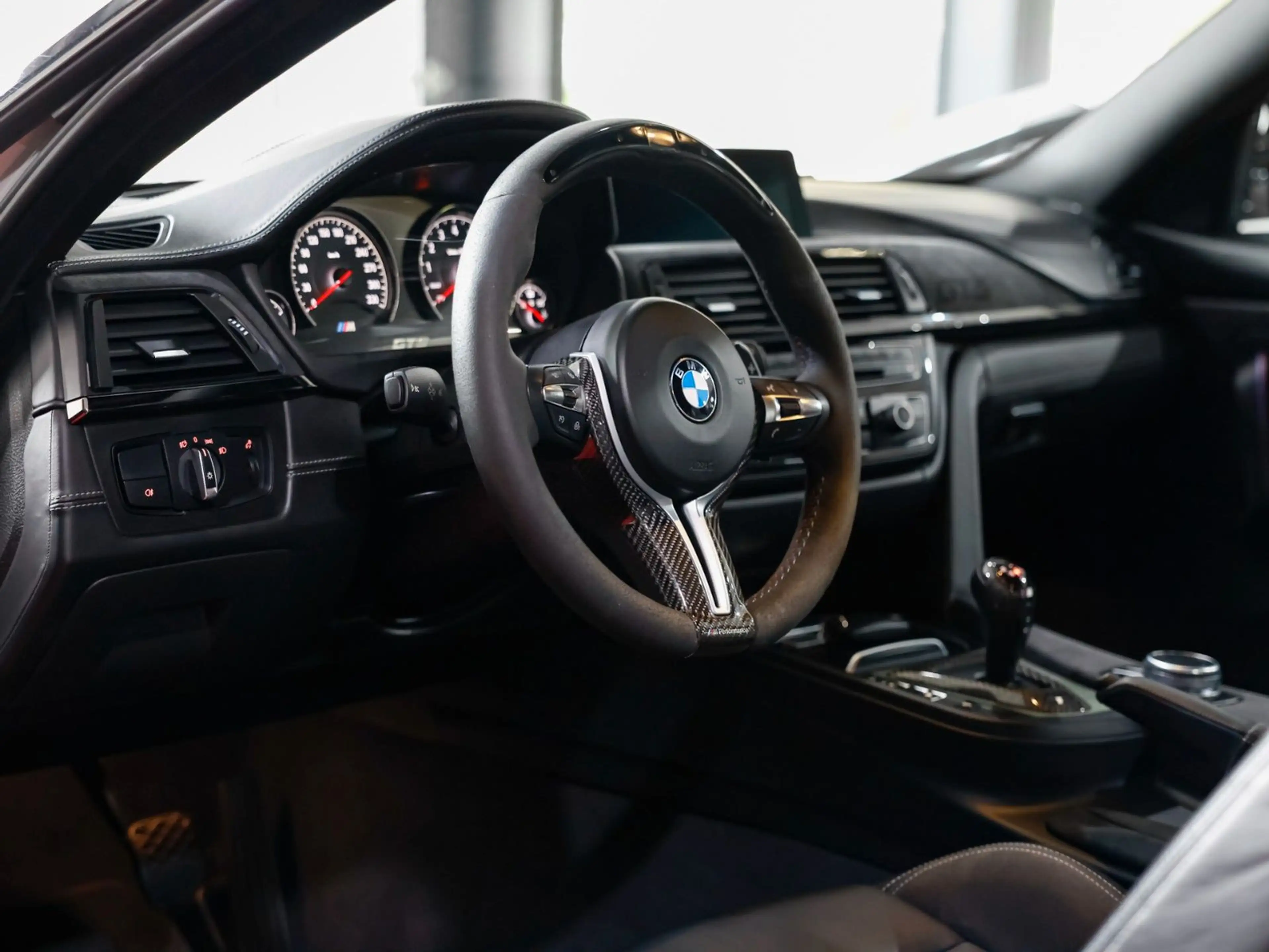 BMW M4 GTS **1 OF 700-M DRIVERS P.-HUD-KERAMIK** — photo 8