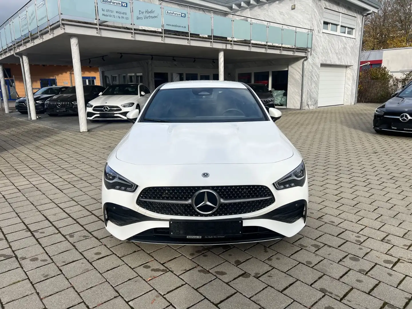 Mercedes-Benz CLA 220 d cp* AMG*MBUX*RCAM*Ambi*LED Blanc - 2