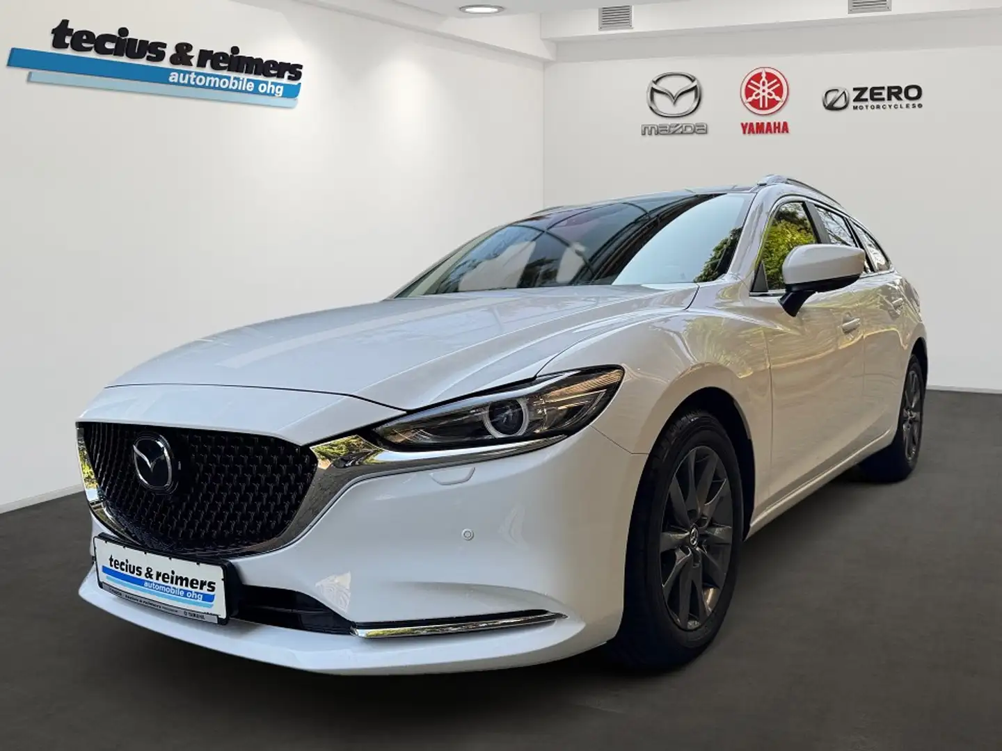 Mazda 6 Kombi SKYACTIV-G 145 Center-Line 8-fach bereift Blanco - 1