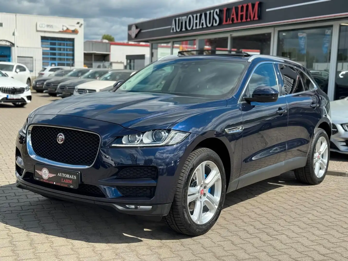Jaguar F-Pace F-PACE 20d"Prestige AWD"PANO"SPUR ASS"LEDER"SHZ" Niebieski - 2