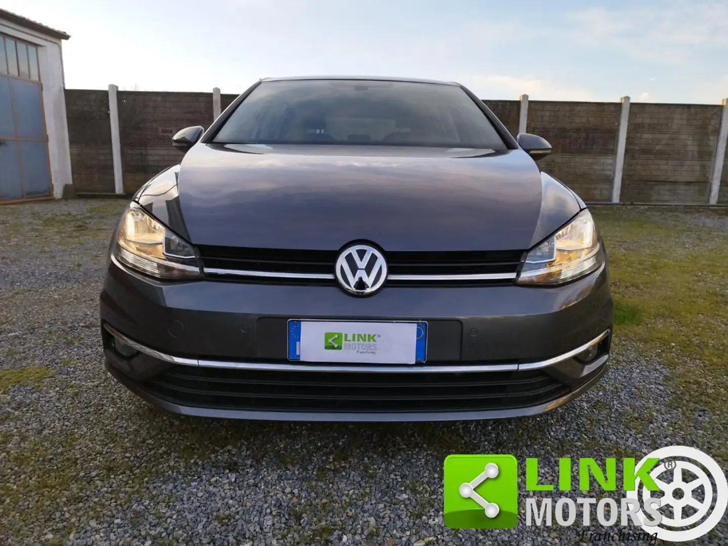 Volkswagen Golf 2.0 TDI 5p. 4Motion Executive Gris - 2