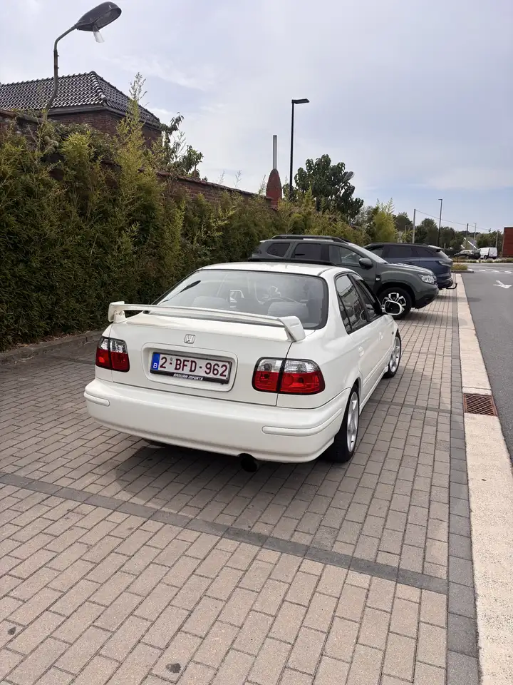 Honda Civic 1.4i, foto 7