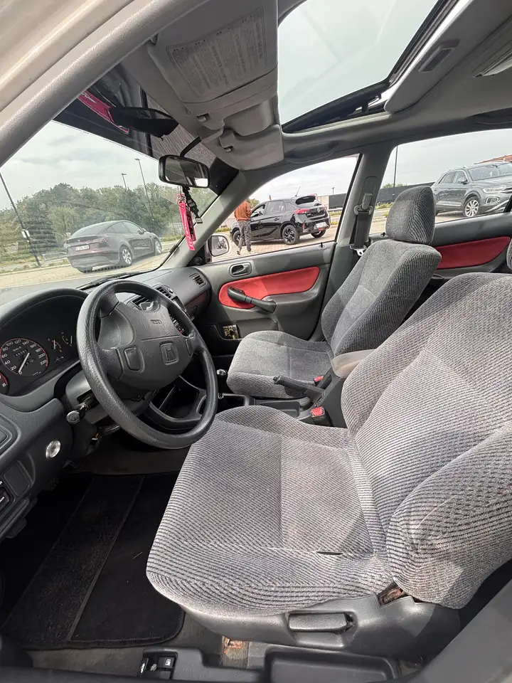 Honda Civic 1.4i, foto 8