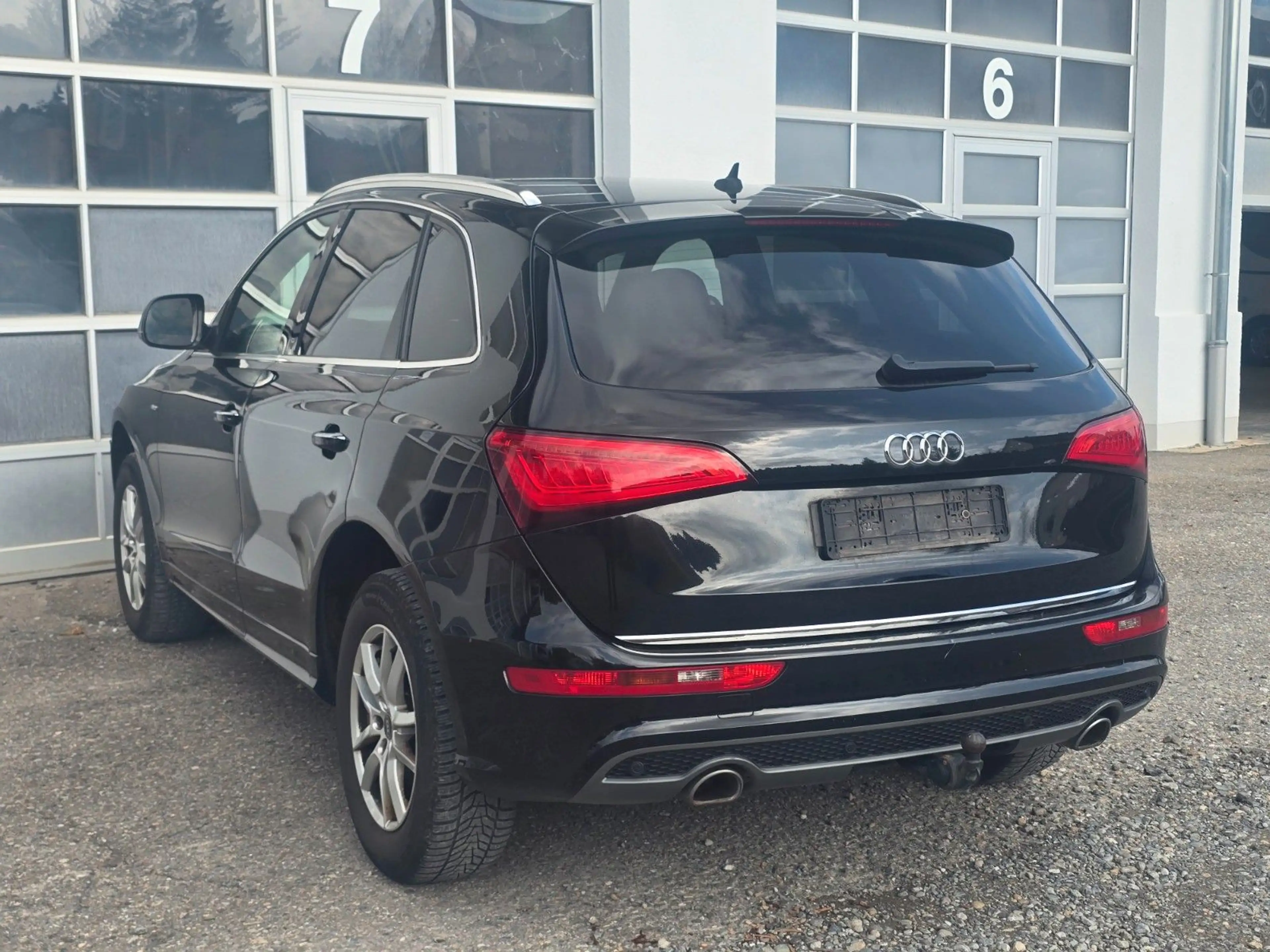 Audi Q5 3.0 TDI S-Line Sport/PLUS quattro*AUTO*AHK* — photo 8