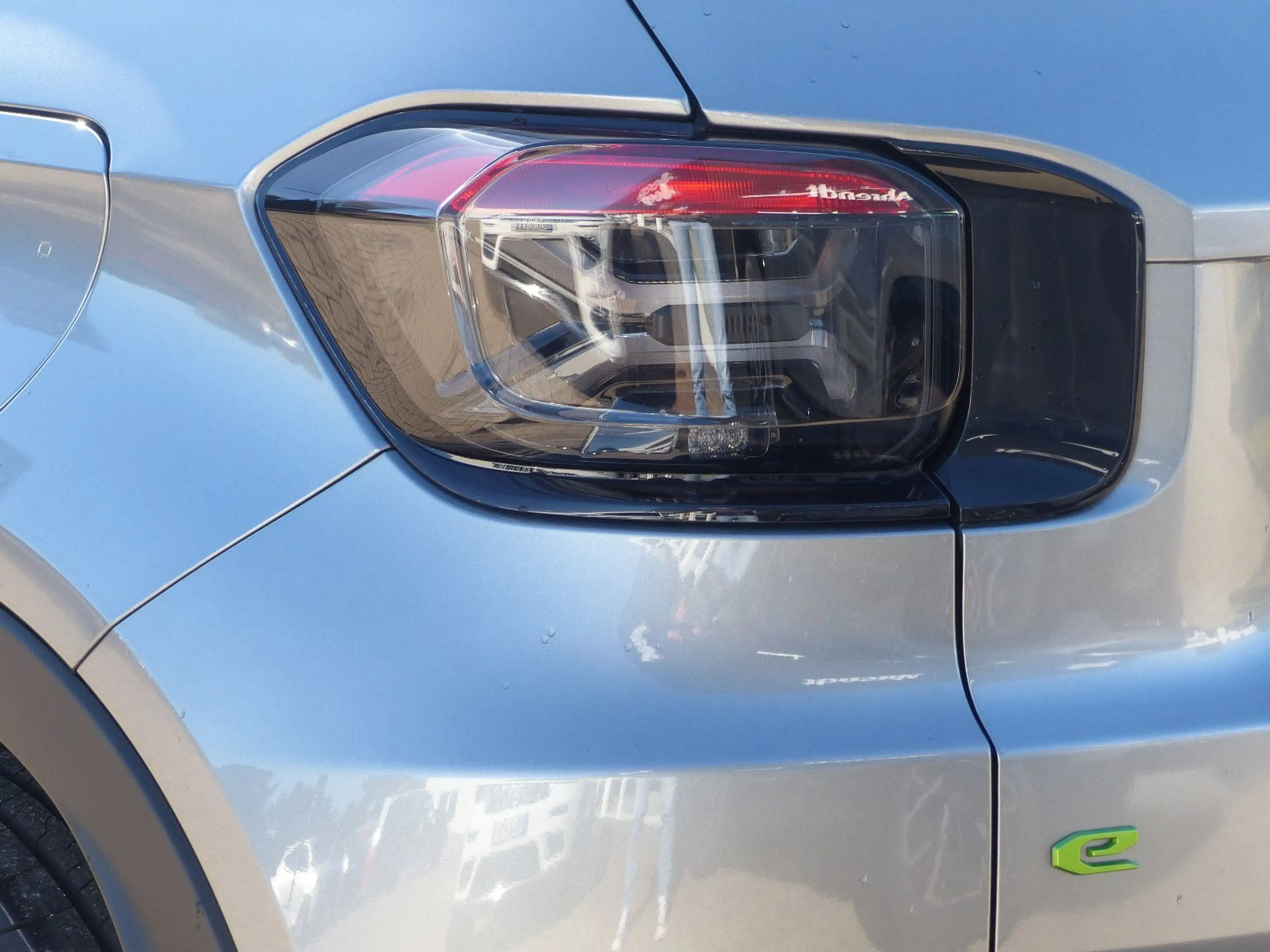 Jeep Avenger Altitude MHEV — photo 10