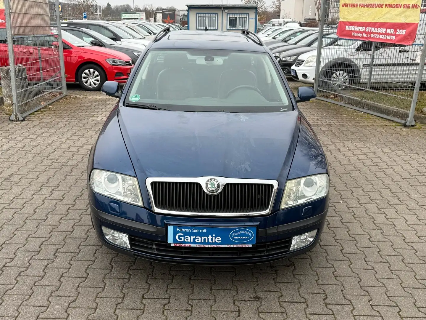 Skoda Octavia 2.0 TDI Elegance*GR.NAVI*XENO*AHK*1.HAND Niebieski - 2