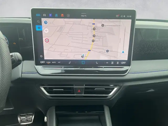 Volkswagen Tiguan Sport TDI 4MOTION DSG Ansicht 9