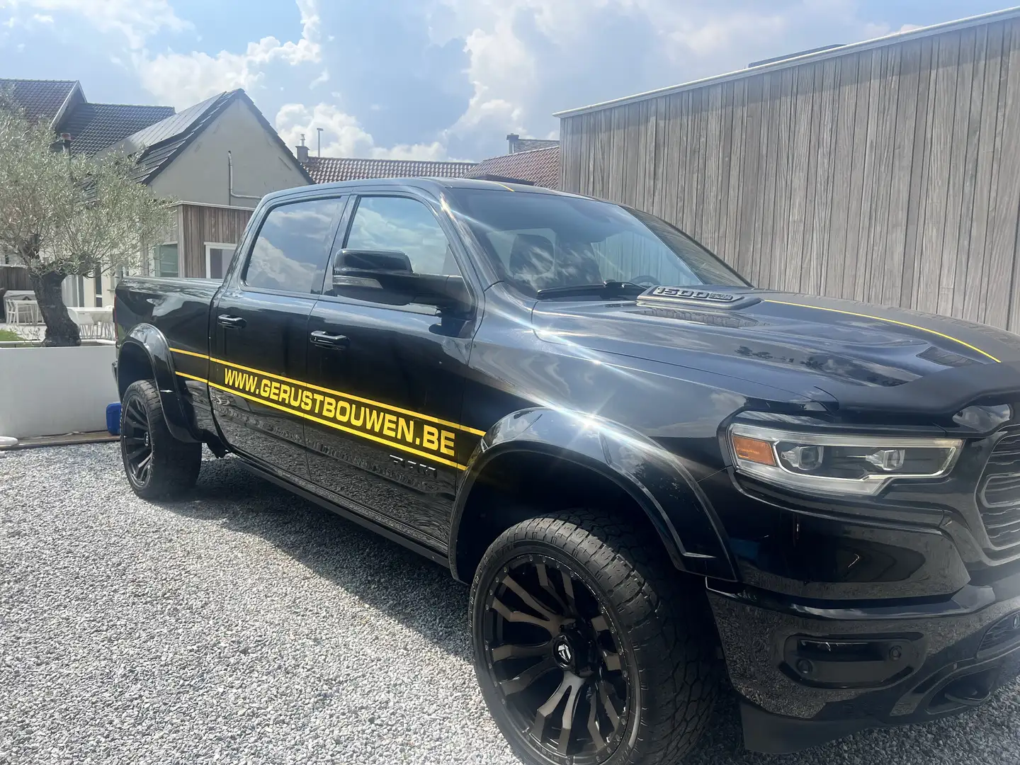 Dodge RAM limited - 1