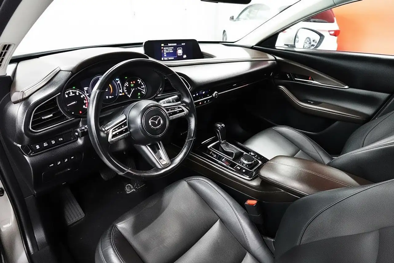 Mazda CX-30 снимка Mazda CX-30