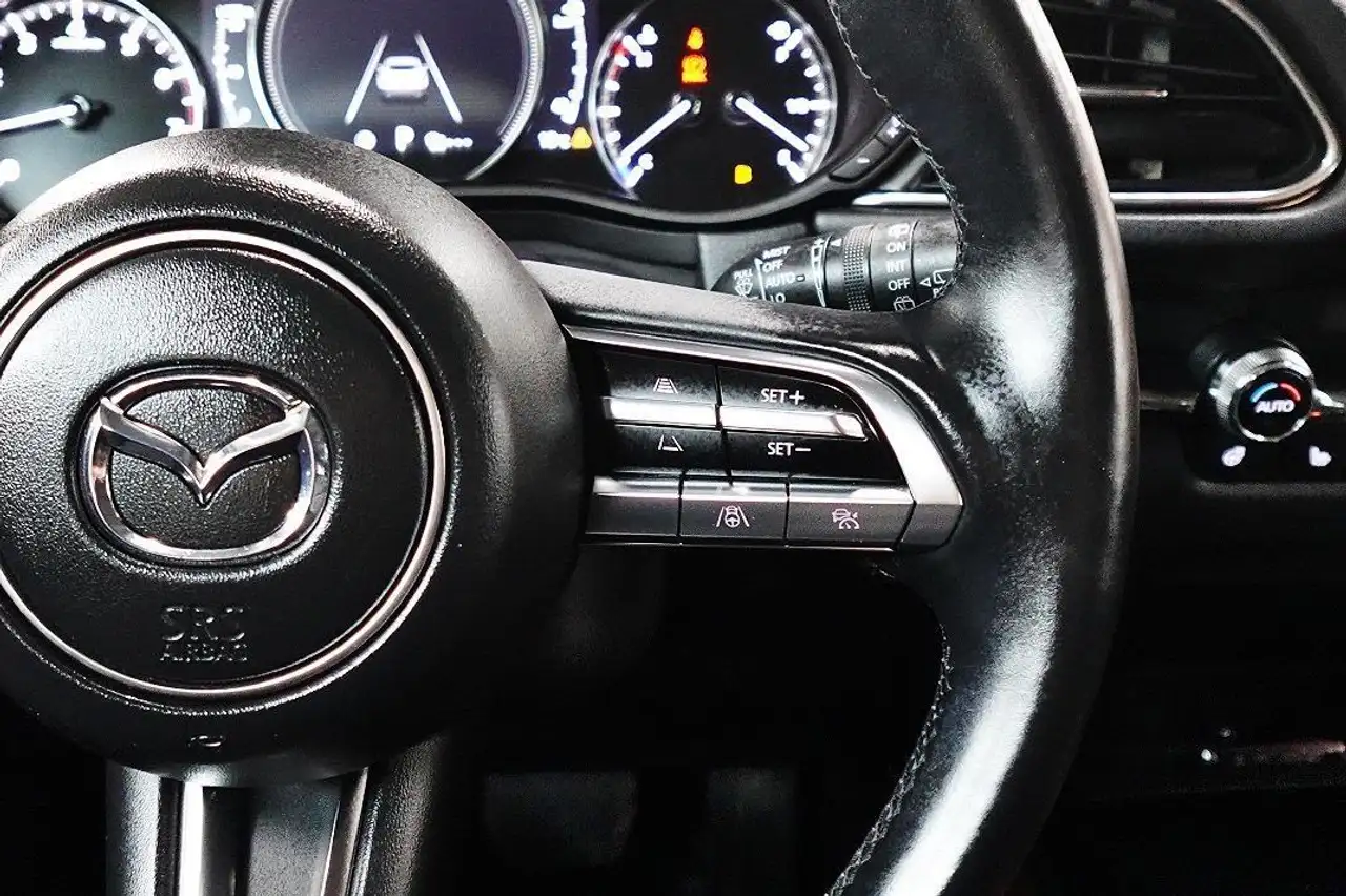 Mazda CX-30 снимка Mazda CX-30