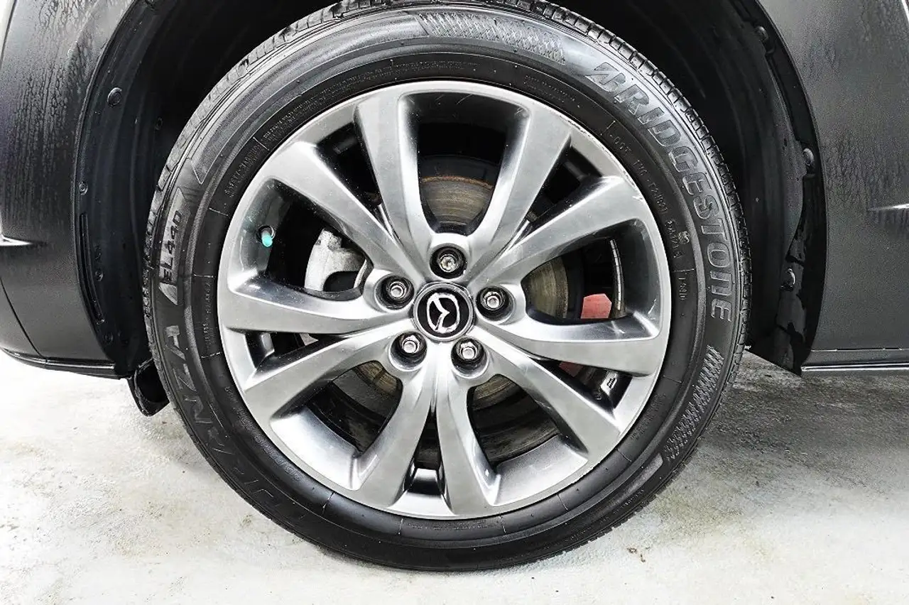 Mazda CX-30 снимка Mazda CX-30