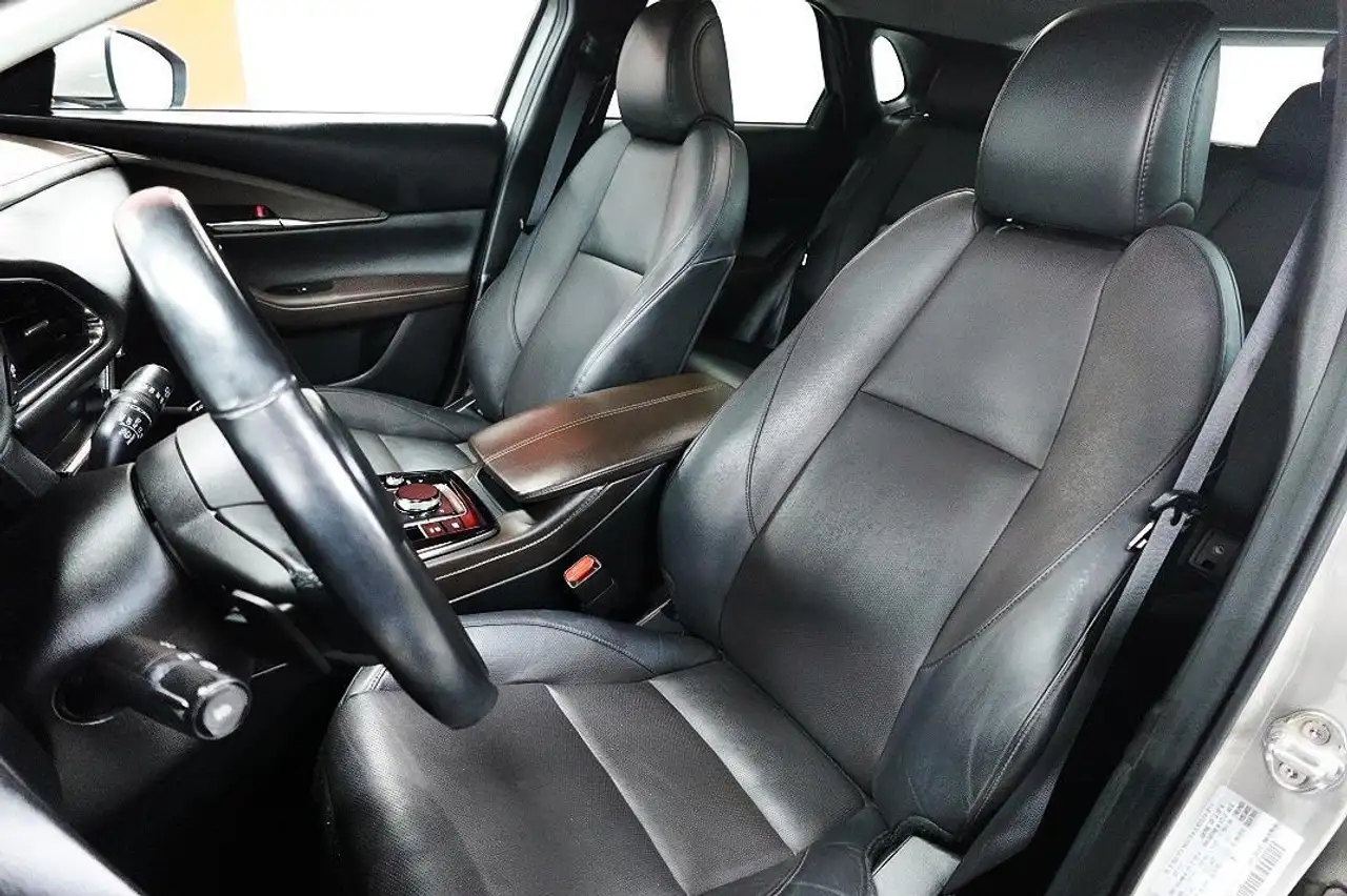 Mazda CX-30 снимка Mazda CX-30