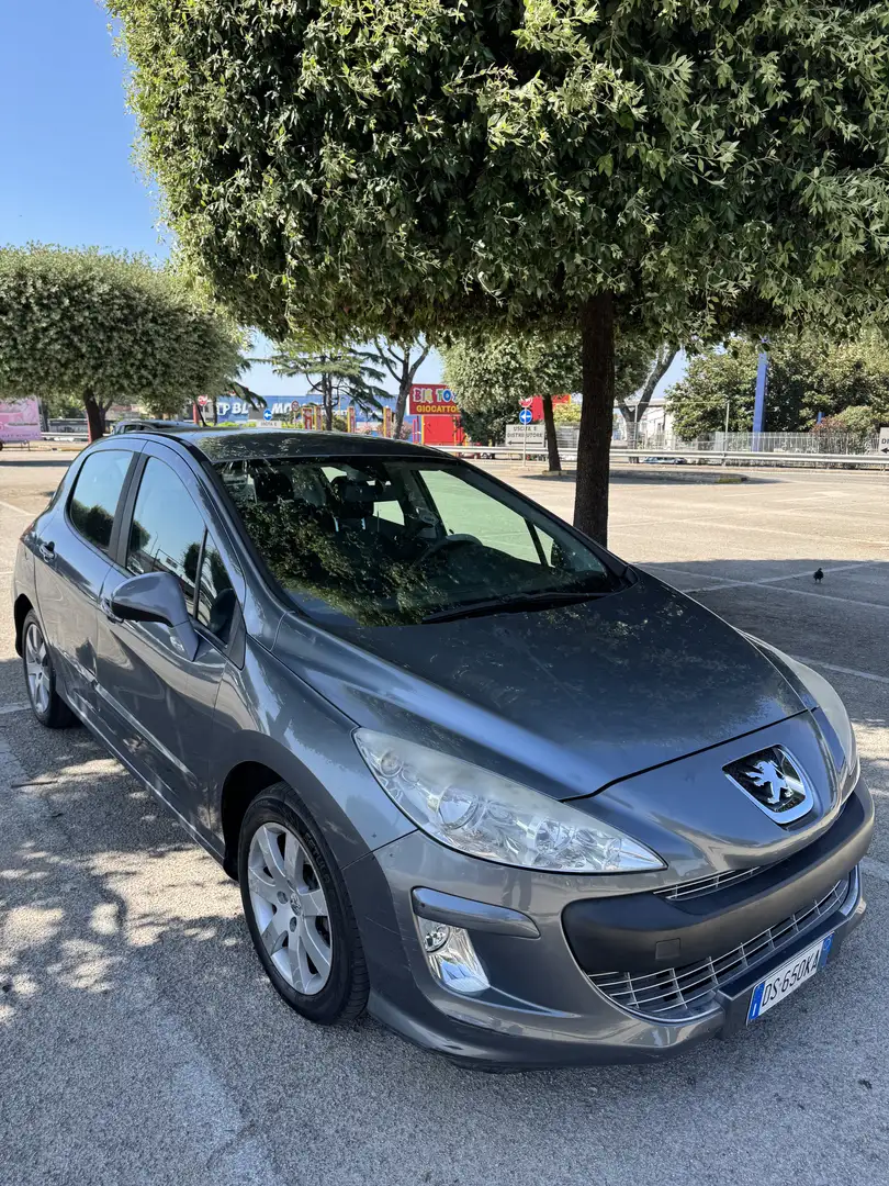 Peugeot 308 1.6 VTi 120CV - 1ª serie Grijs - 1