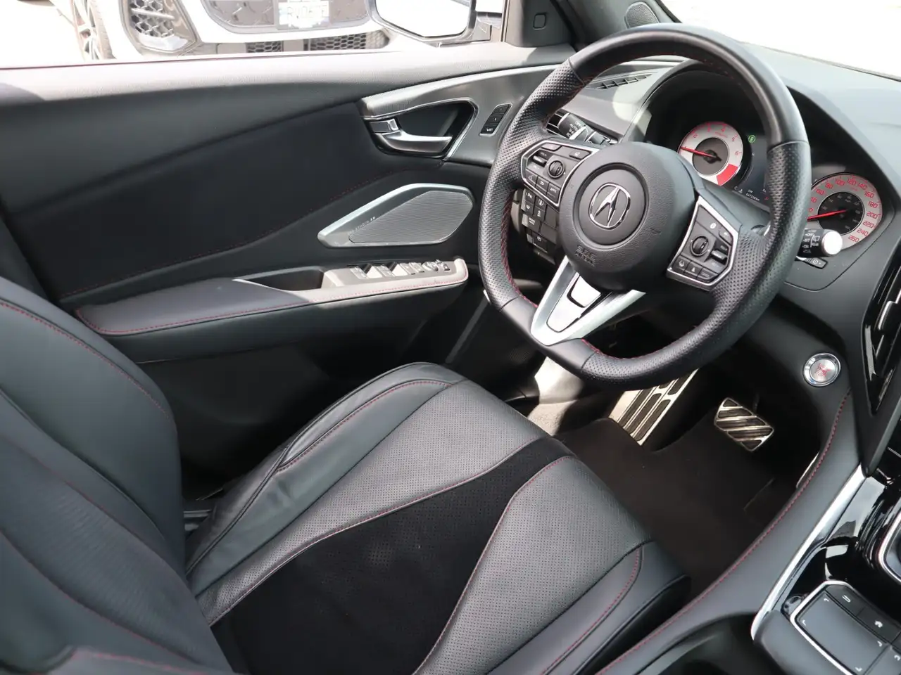 Acura RDX снимка Acura RDX