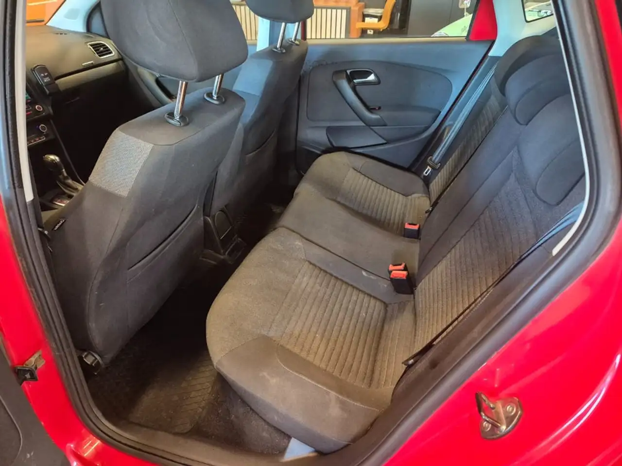 Volkswagen Polo Citadine 5 portes — photo 4
