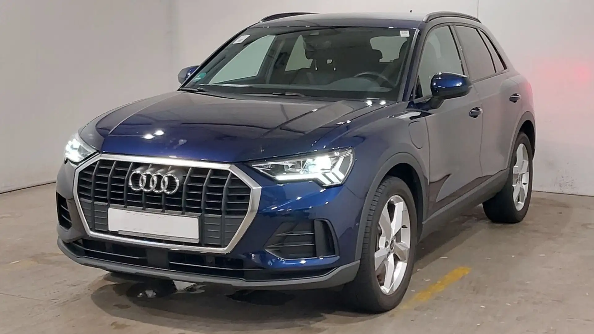 Audi Q3 45 TFSI e S-tronik*S-Line*MMI Plus*LKA Blau - 1
