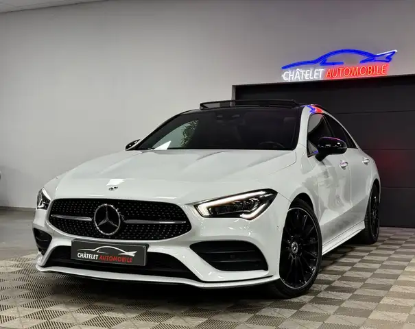 Mercedes-Benz CLA 200 D Pack Amg Toit ouvrant Full Options état neuf Garantie 12 mois