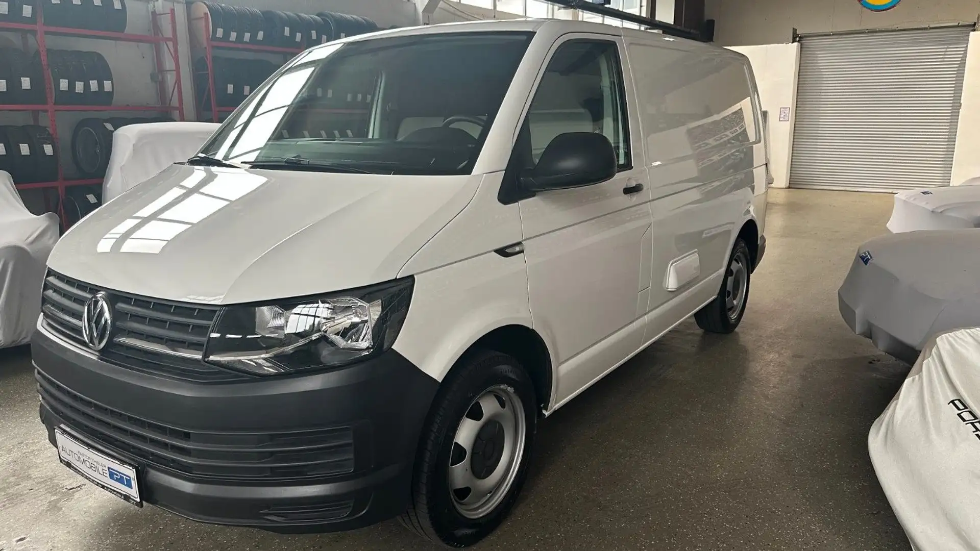 Volkswagen T6 Transporter 2,0 TSI Weiß - 1