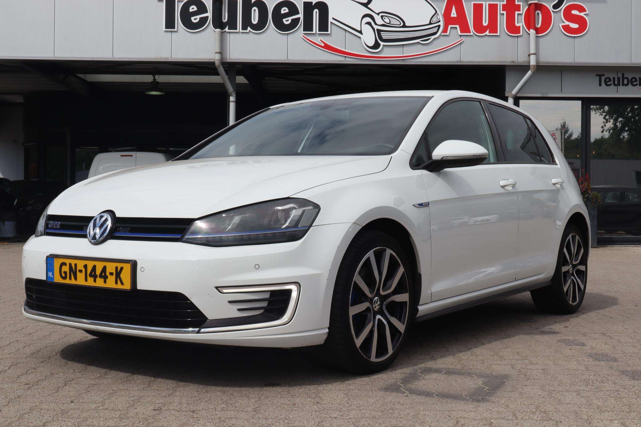 Volkswagen Golf GTE