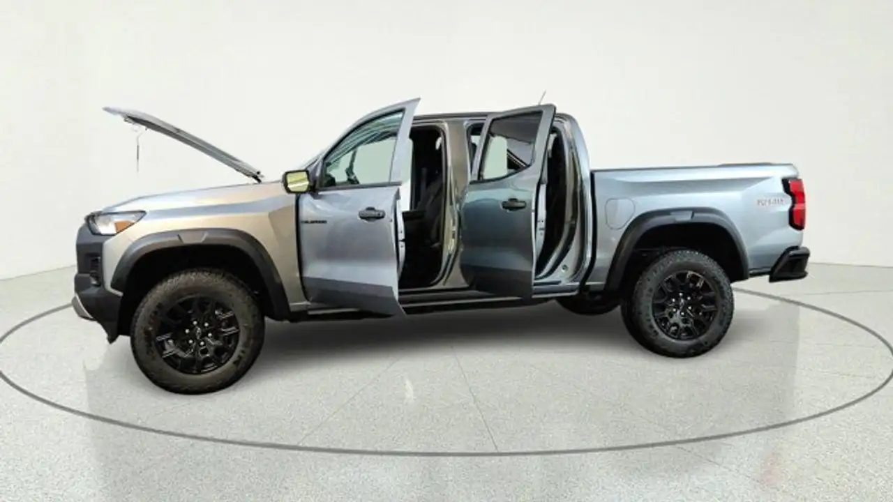 Chevrolet Colorado снимка Chevrolet Colorado