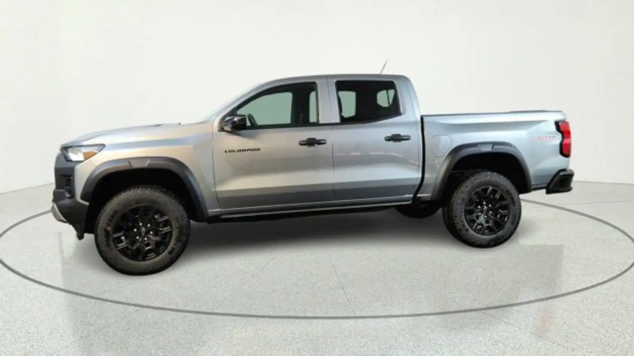 Chevrolet Colorado снимка Chevrolet Colorado