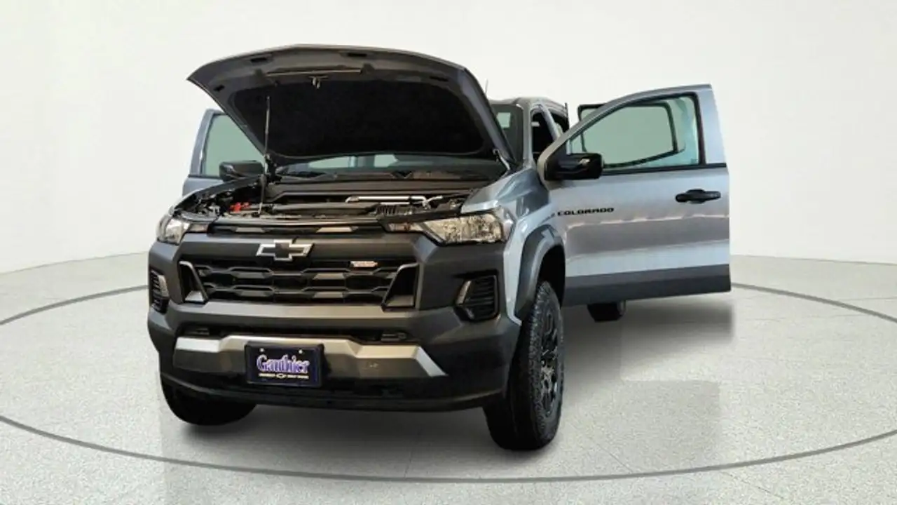 Chevrolet Colorado снимка Chevrolet Colorado