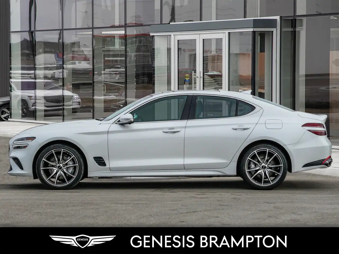Genesis G70 photo Genesis G70