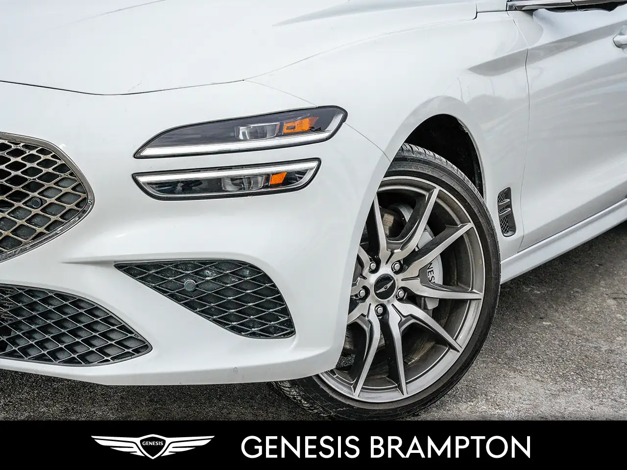 Genesis G70 photo Genesis G70