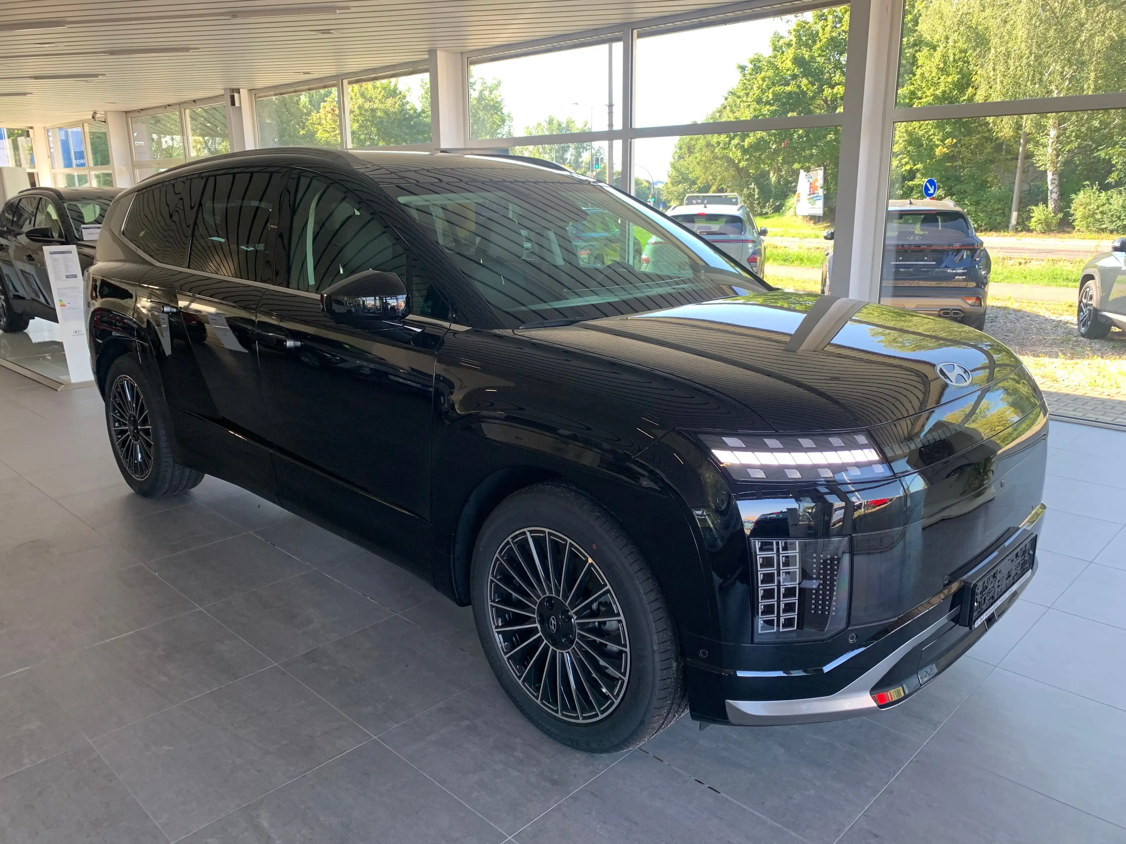 Hyundai IONIQ 9 226 kW 4WD Uniq — photo 2