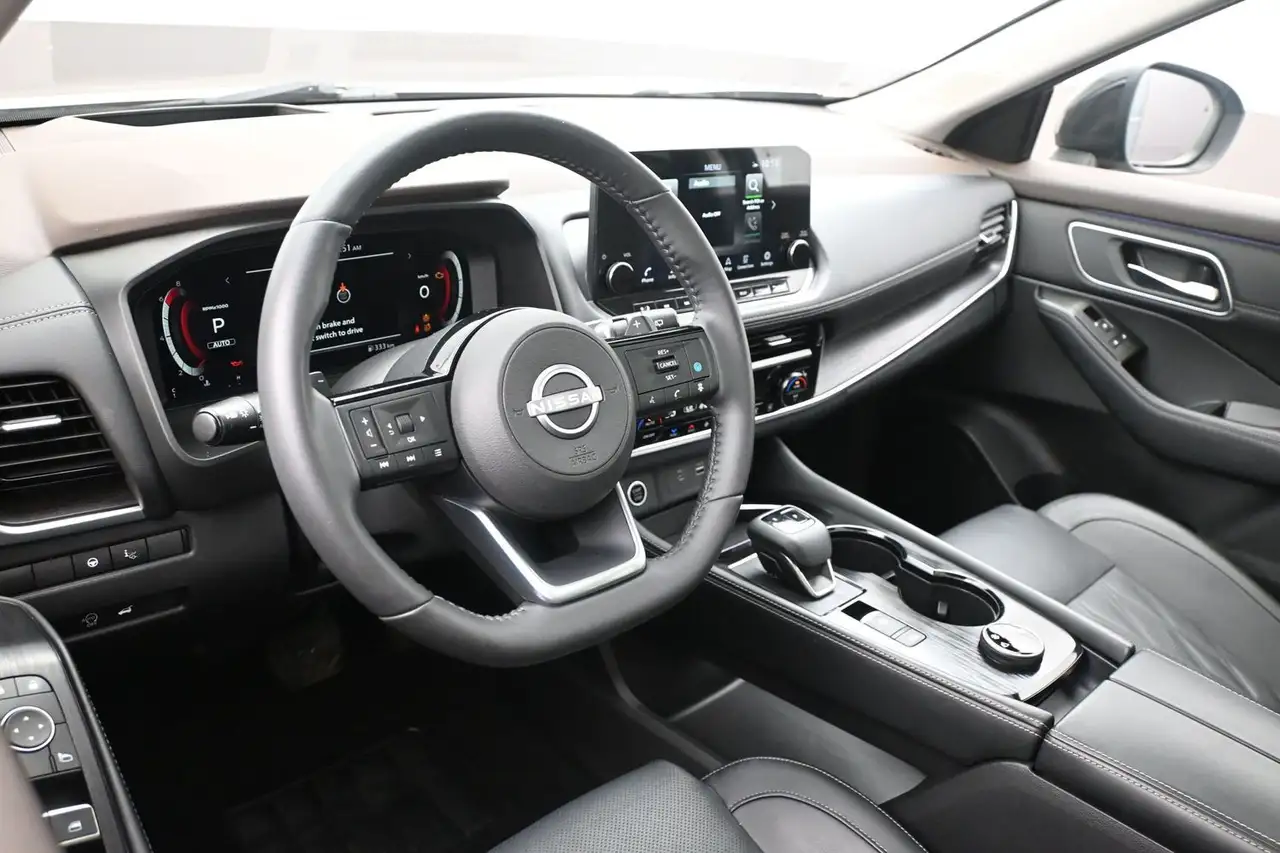 Nissan Rogue снимка Nissan Rogue