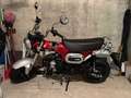 Honda DAX ST 125 Czerwony - thumbnail 2
