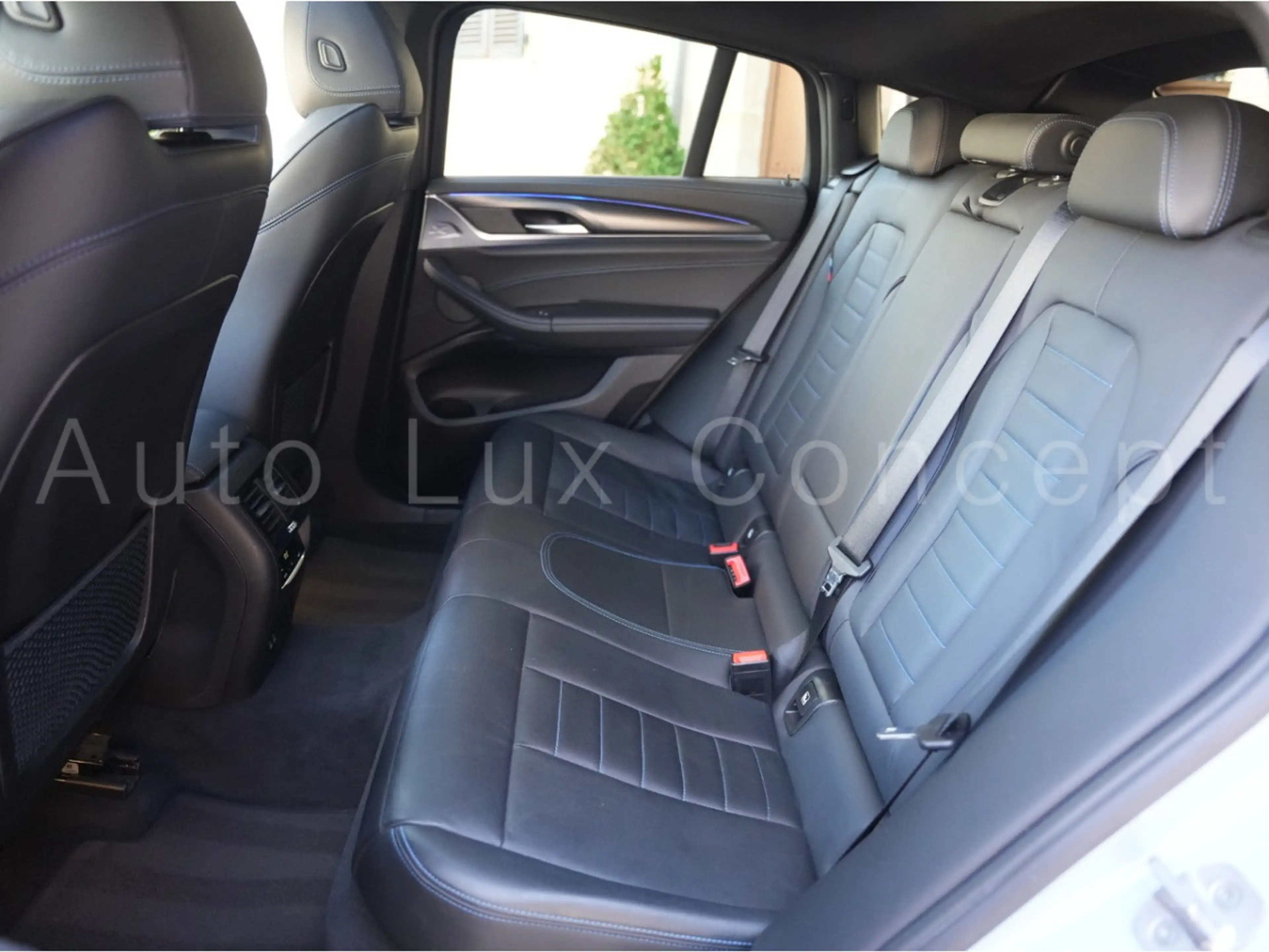 BMW X4 40 d xDrive/Pano/360°/Harman/Komfortzugang — photo 9