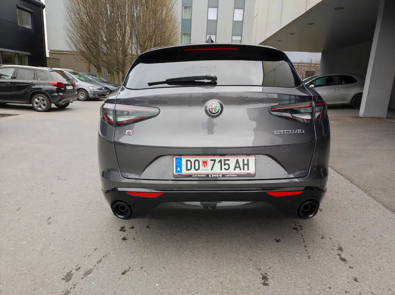 Alfa Romeo Stelvio 2025