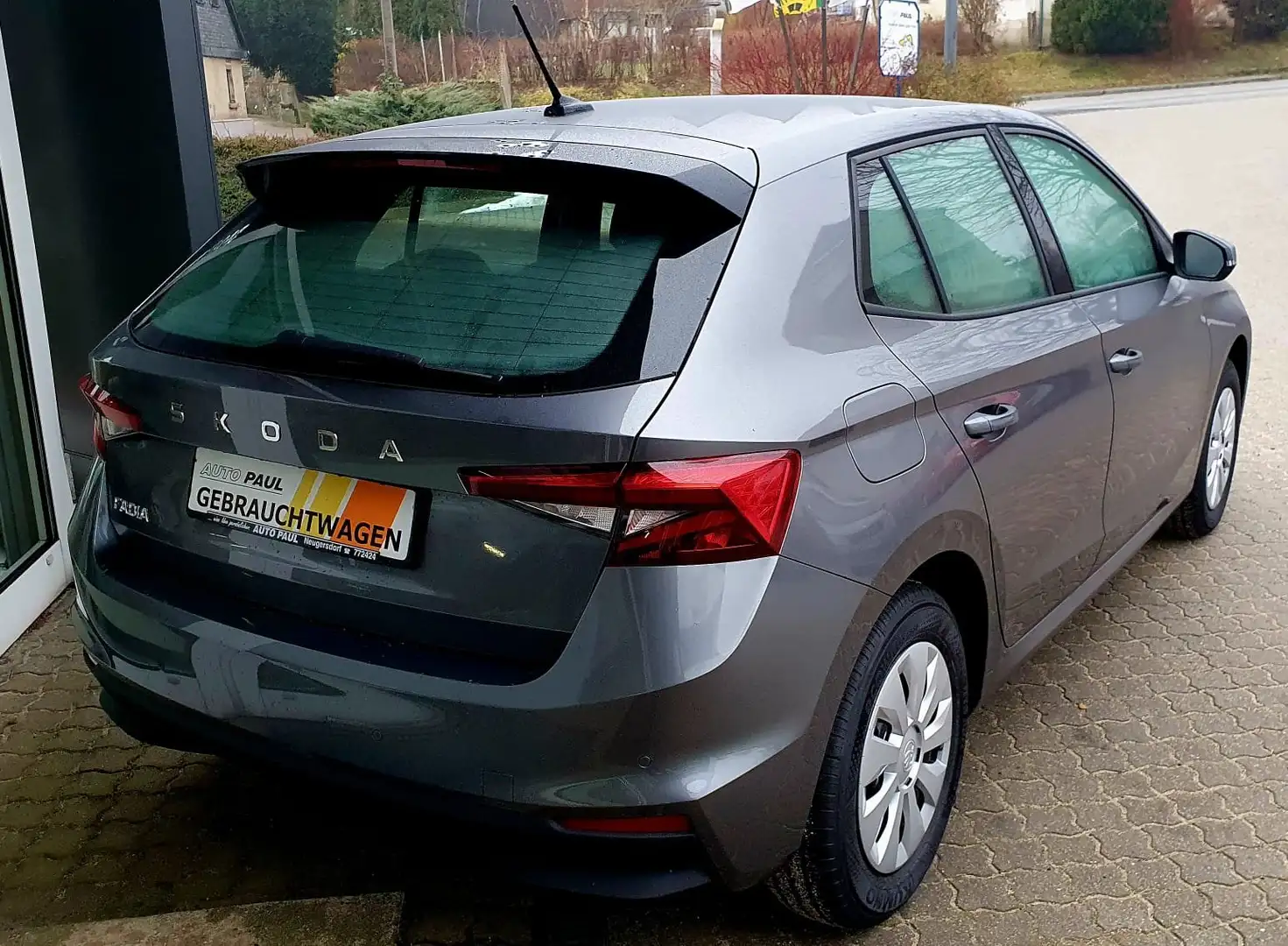 Skoda Fabia Selection*SHZ*DAB*LED*5J/100TKM Garantie Grau - 2