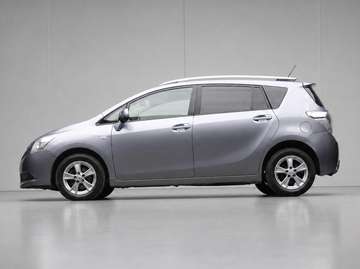 1.8 VVT-i Dynamic 7p. Sport (NAVI,CAMERA,CRUISE,BL