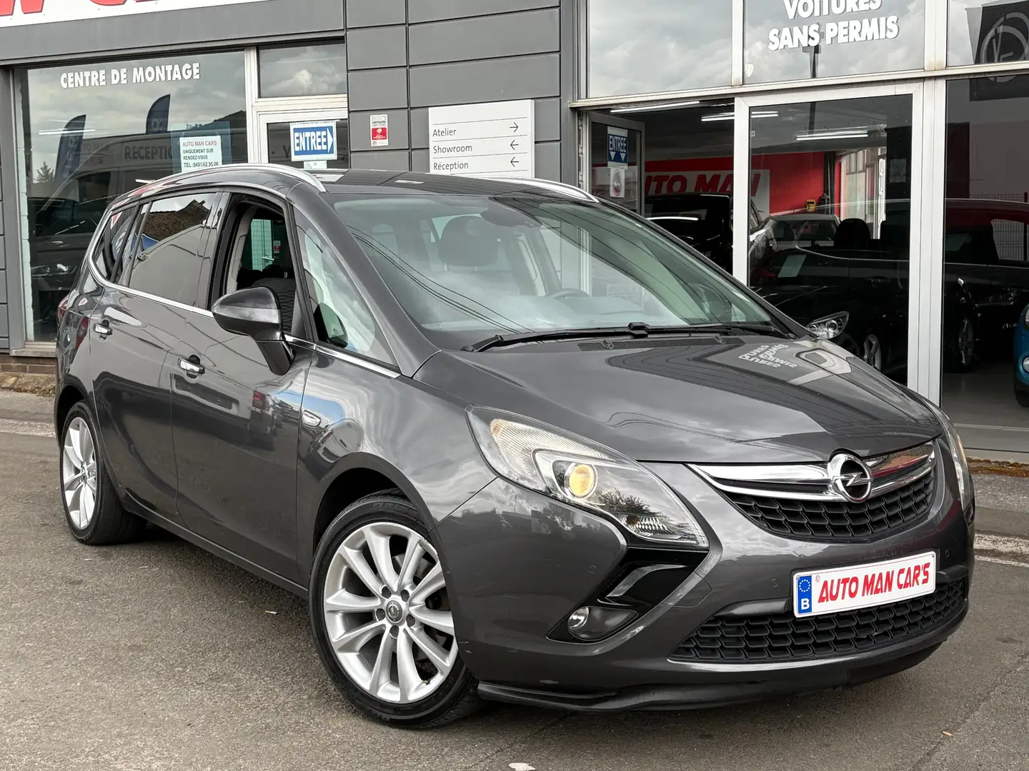 Opel Zafira Tourer 2.0 CDTi - 7 PLACES - GPS - CONTROLE TECHNIQUE OK Grijs - 1