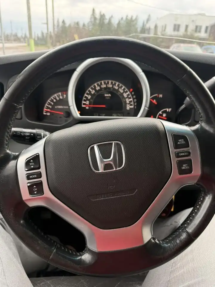 Honda Ridgeline снимка Honda Ridgeline