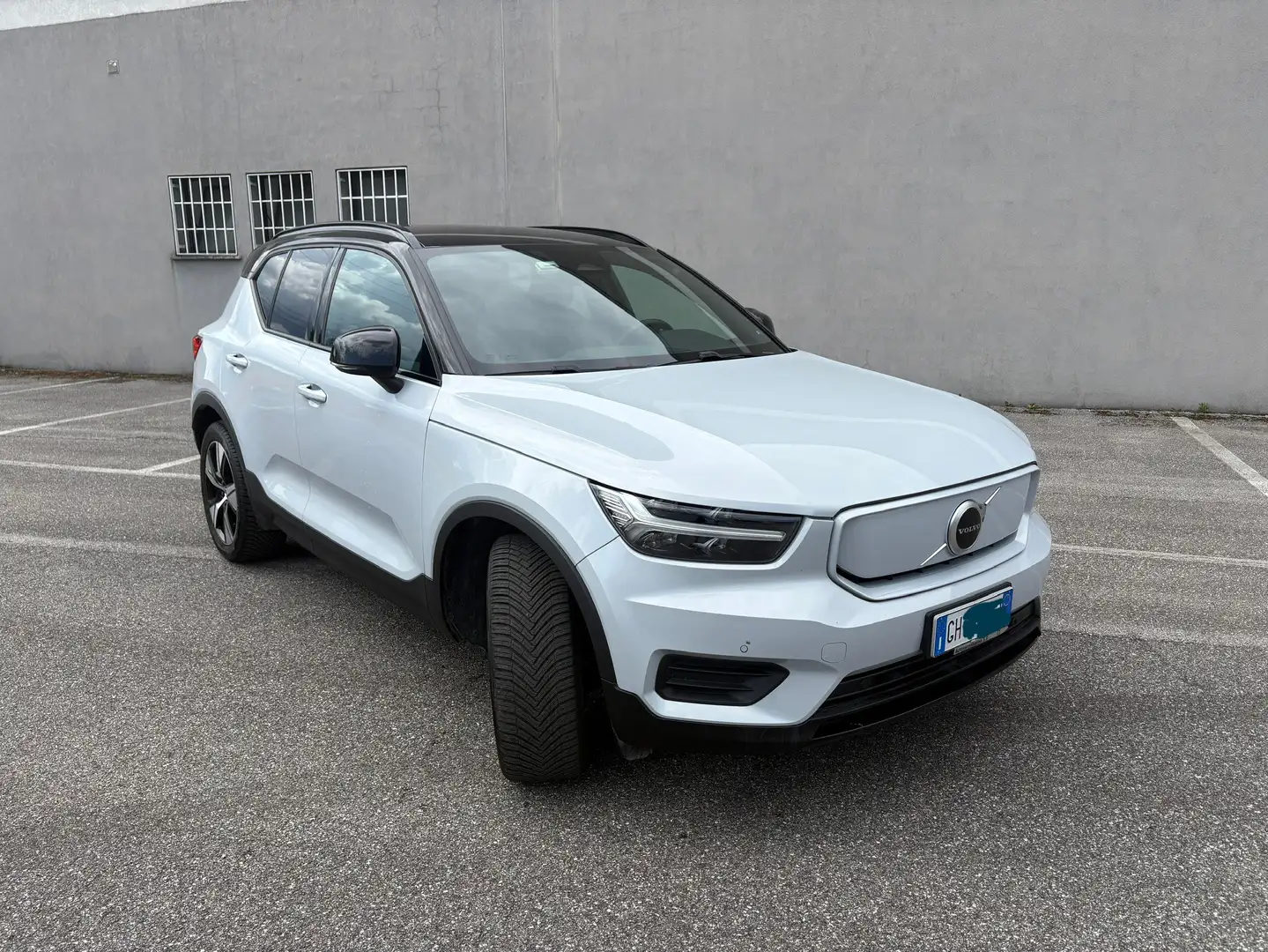 Volvo XC40 recharge pure electric rwd - 1