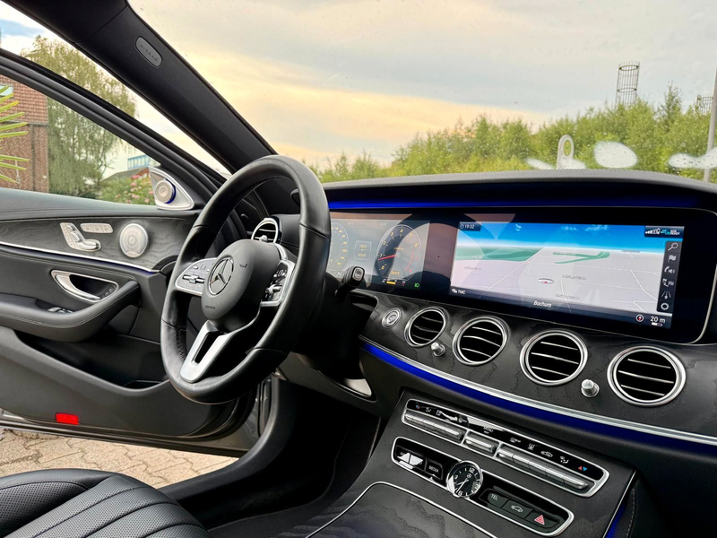 Mercedes-Benz E 450 Limousine 4Matic *AMG*Multibeam*Massage* — photo 8