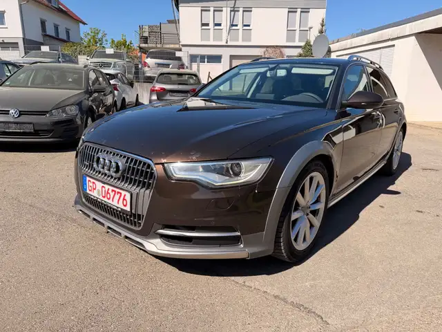 Audi A6 allroad 3.0 TDI Leder Xenon Navi AHK BOSE